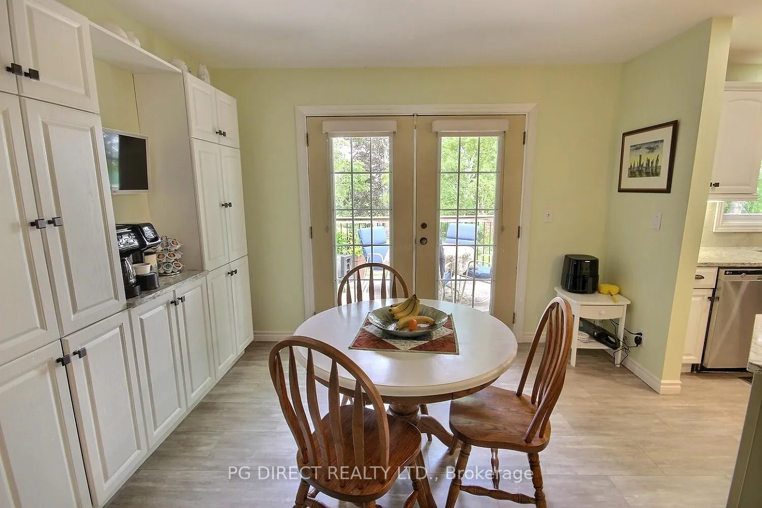 Photo 6 of 3268 County 3 Road, Prince Edward County, Ameliasburg Ward — HOMEH