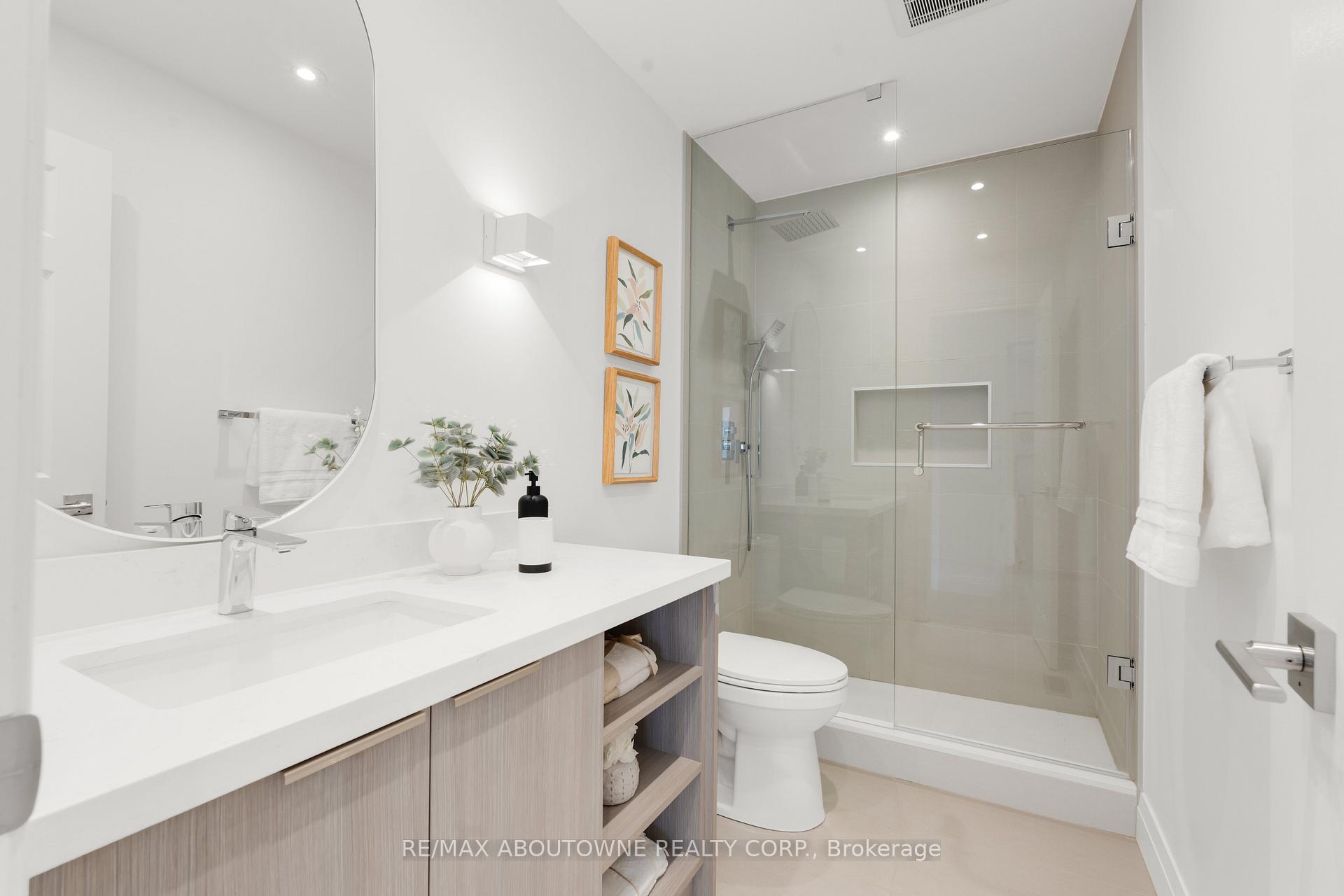 Photo 40 of 26 Starr Crescent, Aurora, Bayview Northeast — HOMEH