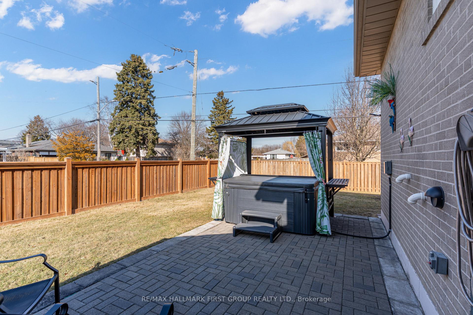 Photo 23 of 729 Cortez Avenue, Pickering, Bay Ridges — HOMEH