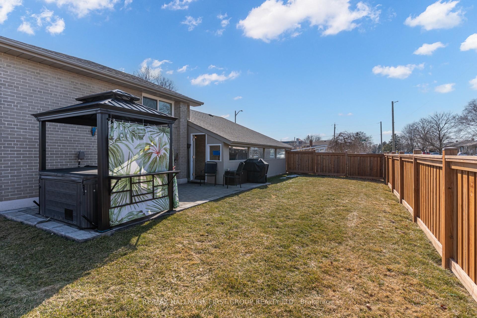 Photo 24 of 729 Cortez Avenue, Pickering, Bay Ridges — HOMEH
