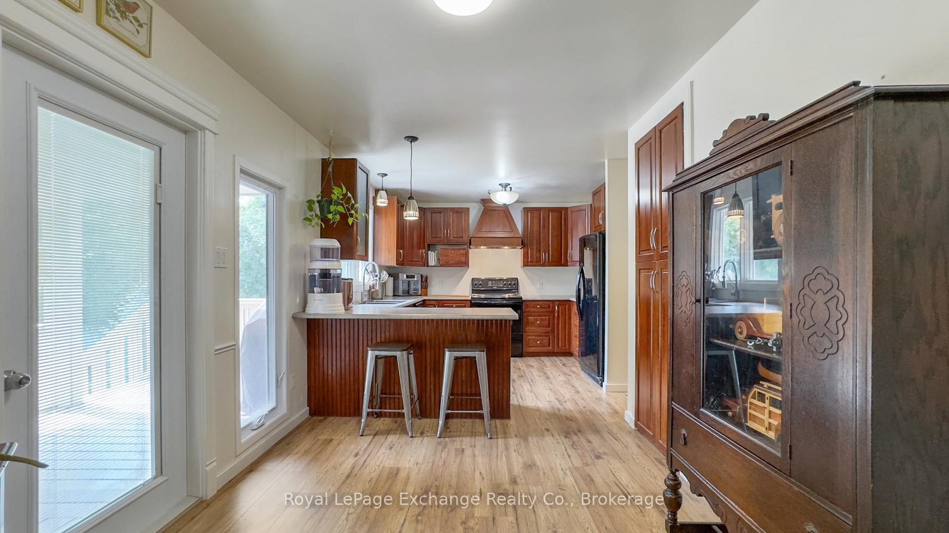 Photo 15 of 31 Main Street S, Bluewater, Bayfield — HOMEH