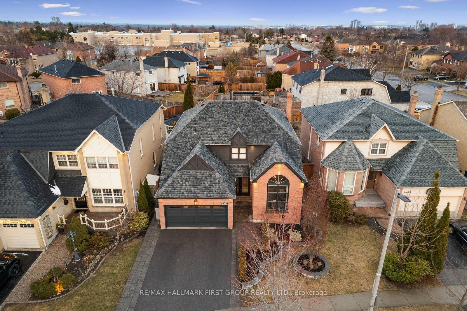 Photo 2 of 1505 Saugeen Drive, Pickering, Amberlea — HOMEH