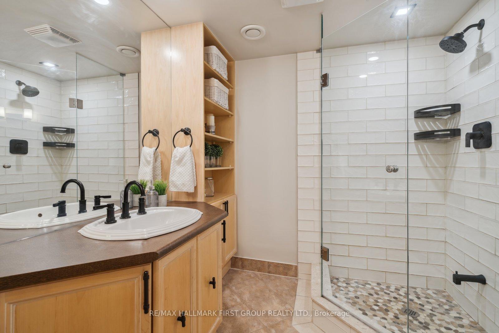 Photo 33 of 1505 Saugeen Drive, Pickering, Amberlea — HOMEH