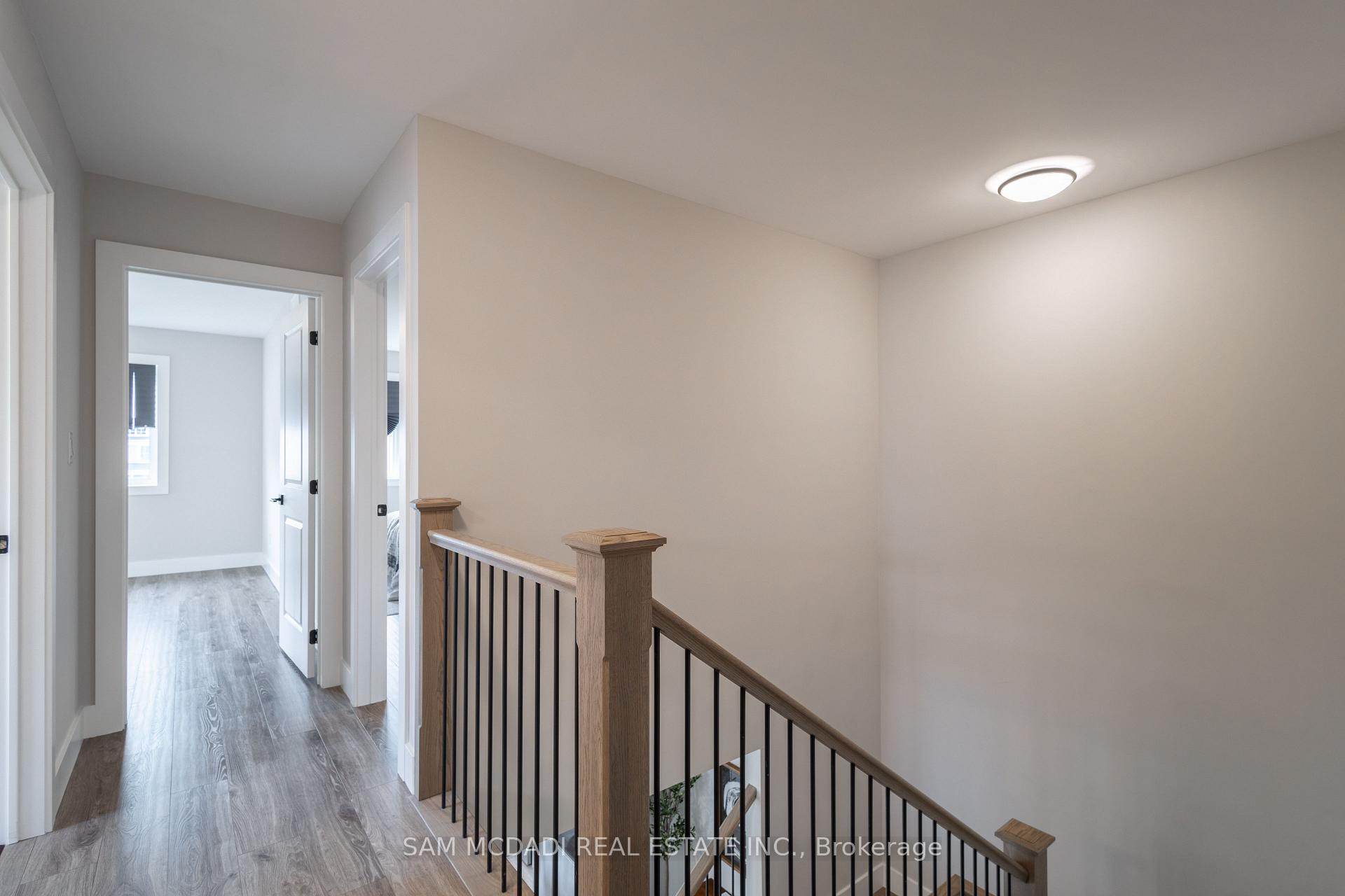 Photo 12 of 121 Black Willow Crescent, Blue Mountains — HOMEH