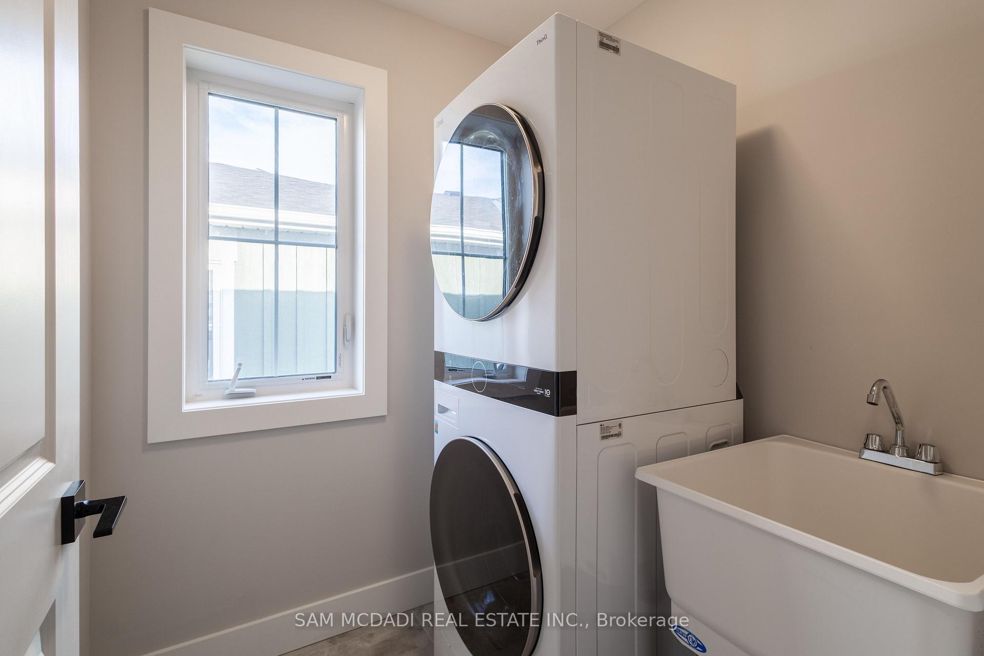 Photo 25 of 121 Black Willow Crescent, Blue Mountains — HOMEH