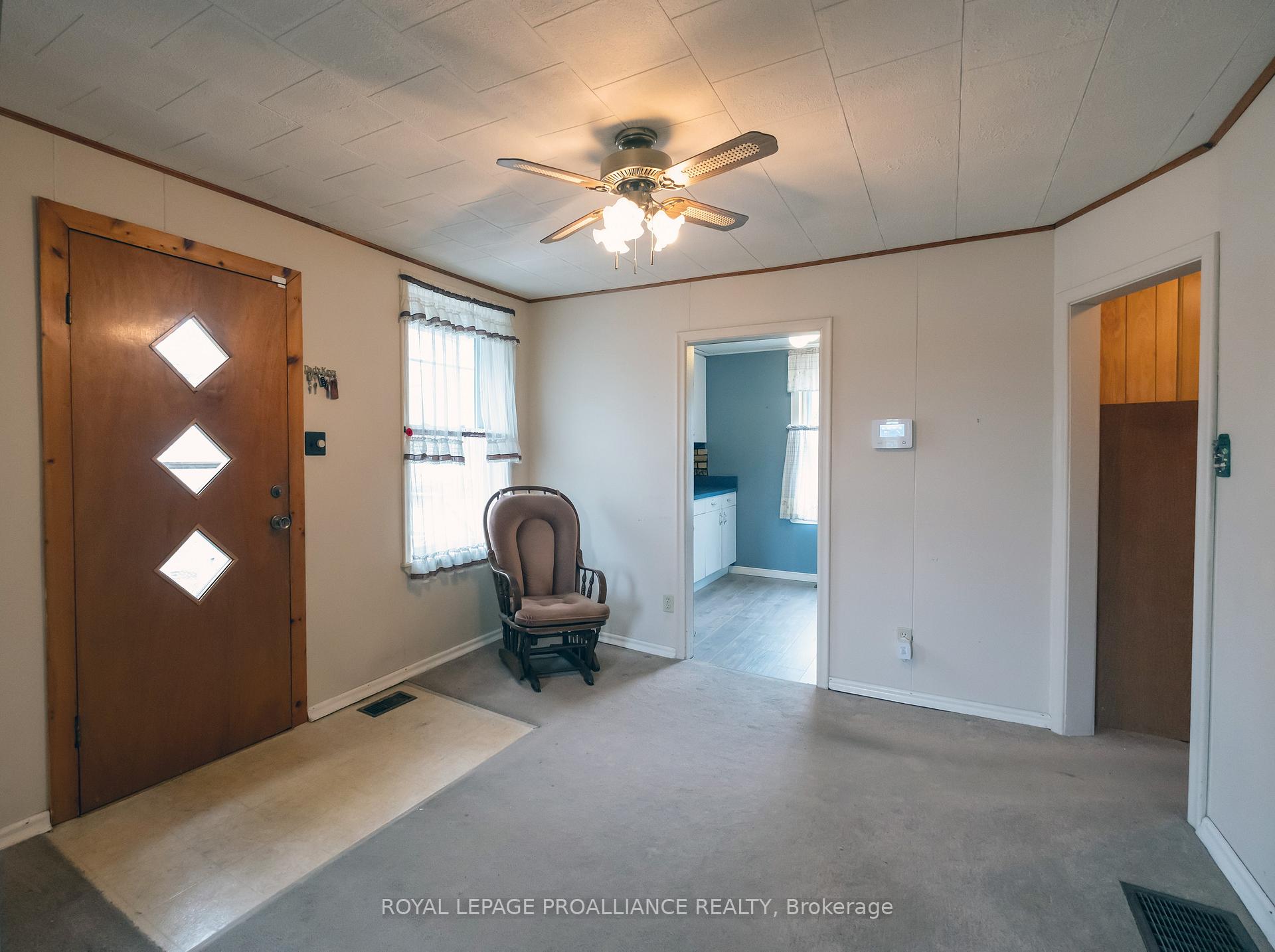 Photo 3 of 474 Front Street, Quinte West, Trenton Ward — HOMEH