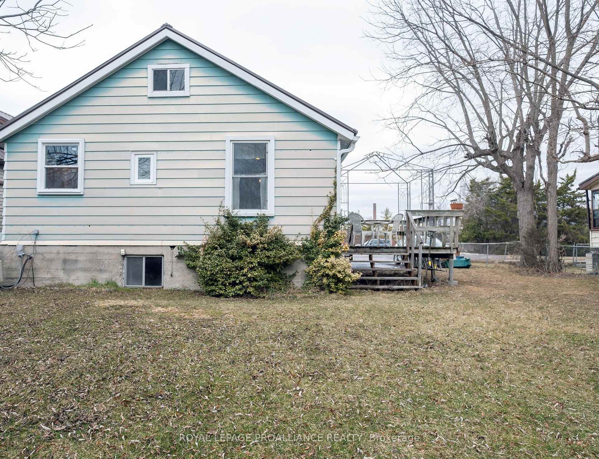 Photo 24 of 474 Front Street, Quinte West, Trenton Ward — HOMEH