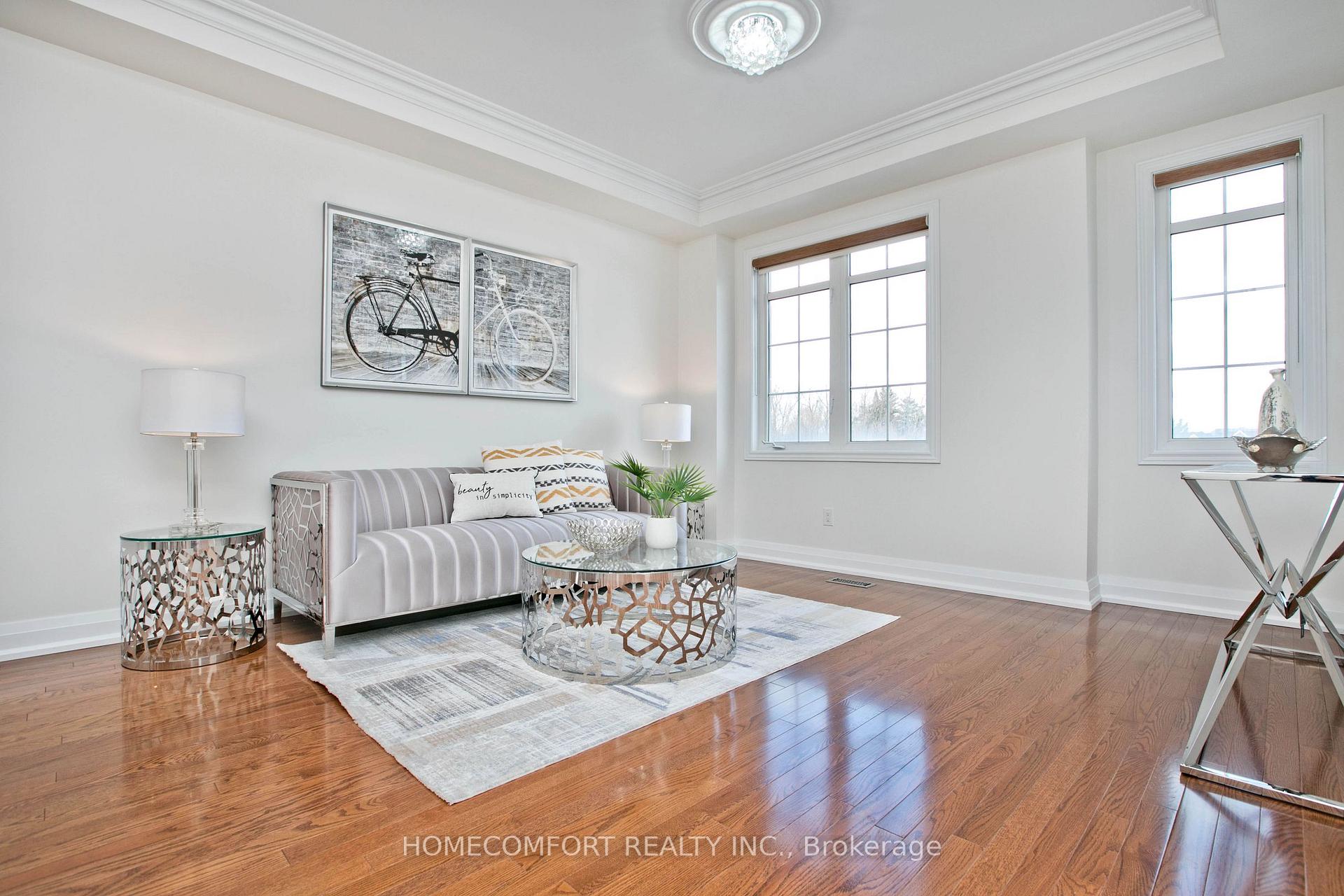 Photo 2 of Unit Upper, 34 Carat Crescent, Richmond Hill, Westbrook — HOMEH