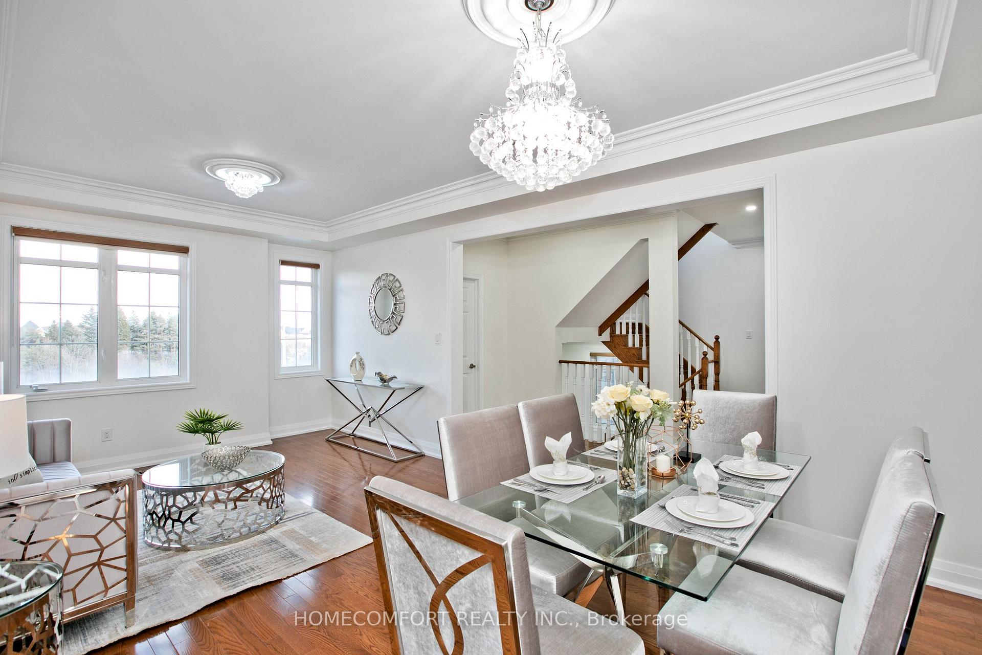 Photo 5 of Unit Upper, 34 Carat Crescent, Richmond Hill, Westbrook — HOMEH