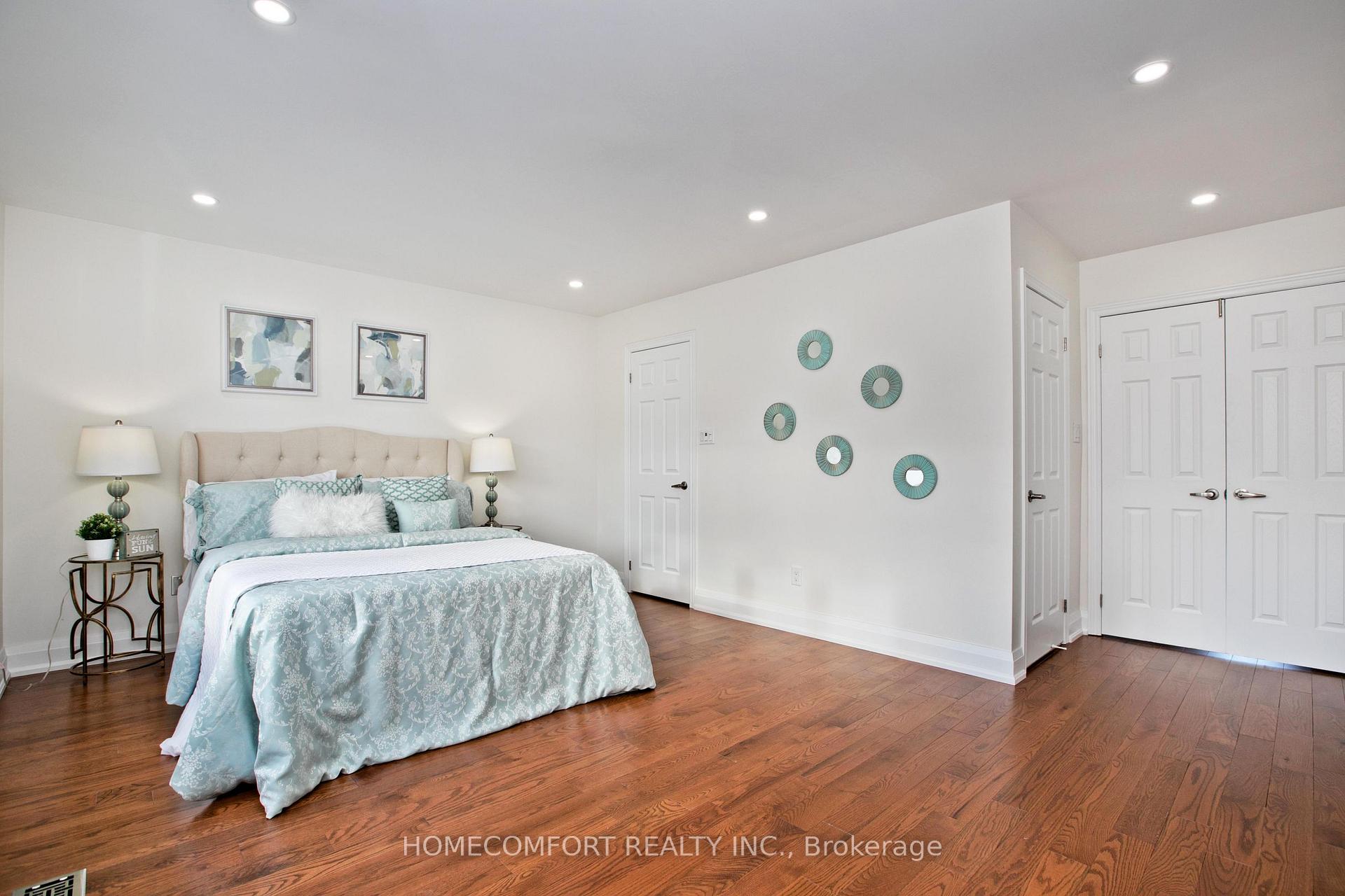 Photo 16 of Unit Upper, 34 Carat Crescent, Richmond Hill, Westbrook — HOMEH