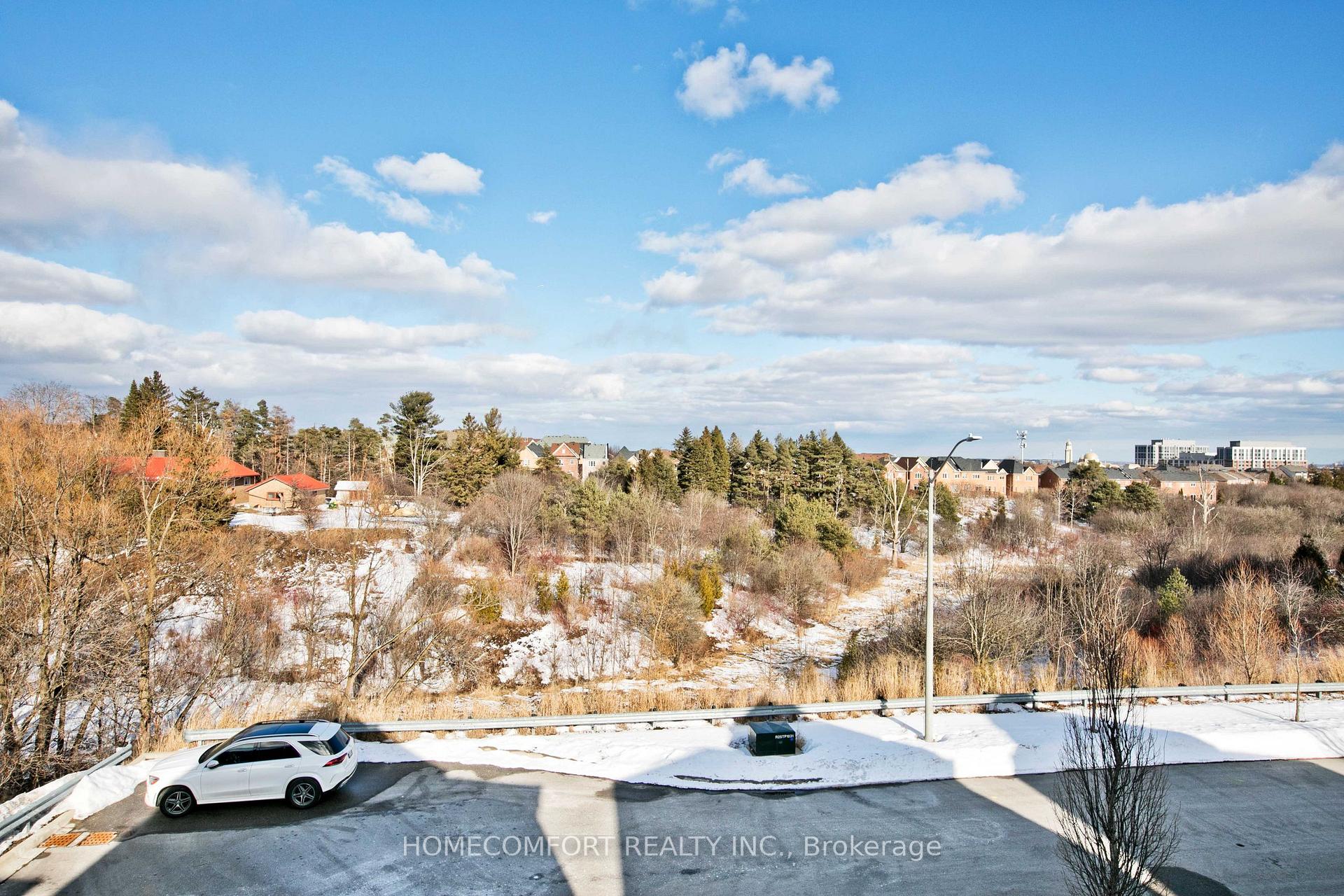 Photo 27 of Unit Upper, 34 Carat Crescent, Richmond Hill, Westbrook — HOMEH