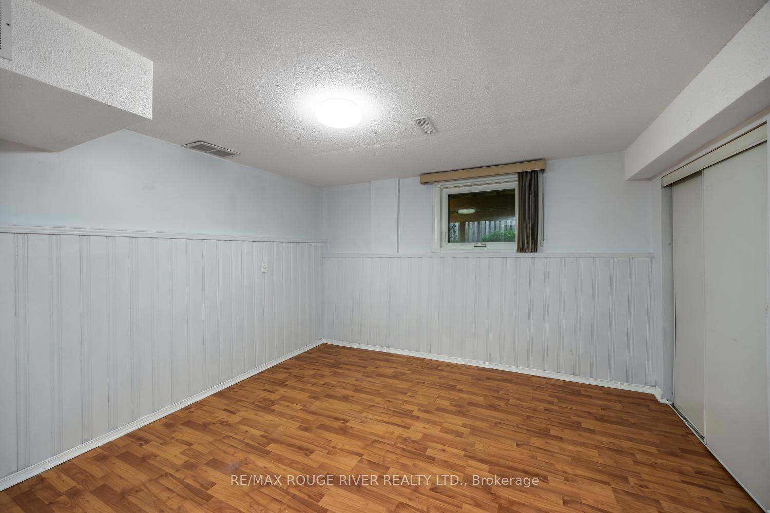 Photo 40 of 33 Hearne Crescent, Ajax, Central — HOMEH