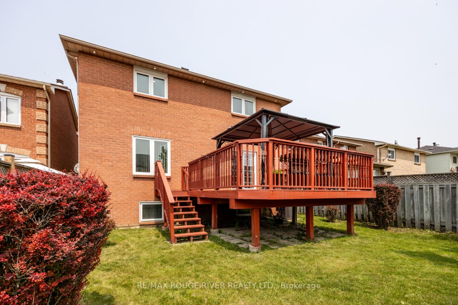 Photo 44 of 33 Hearne Crescent, Ajax, Central — HOMEH