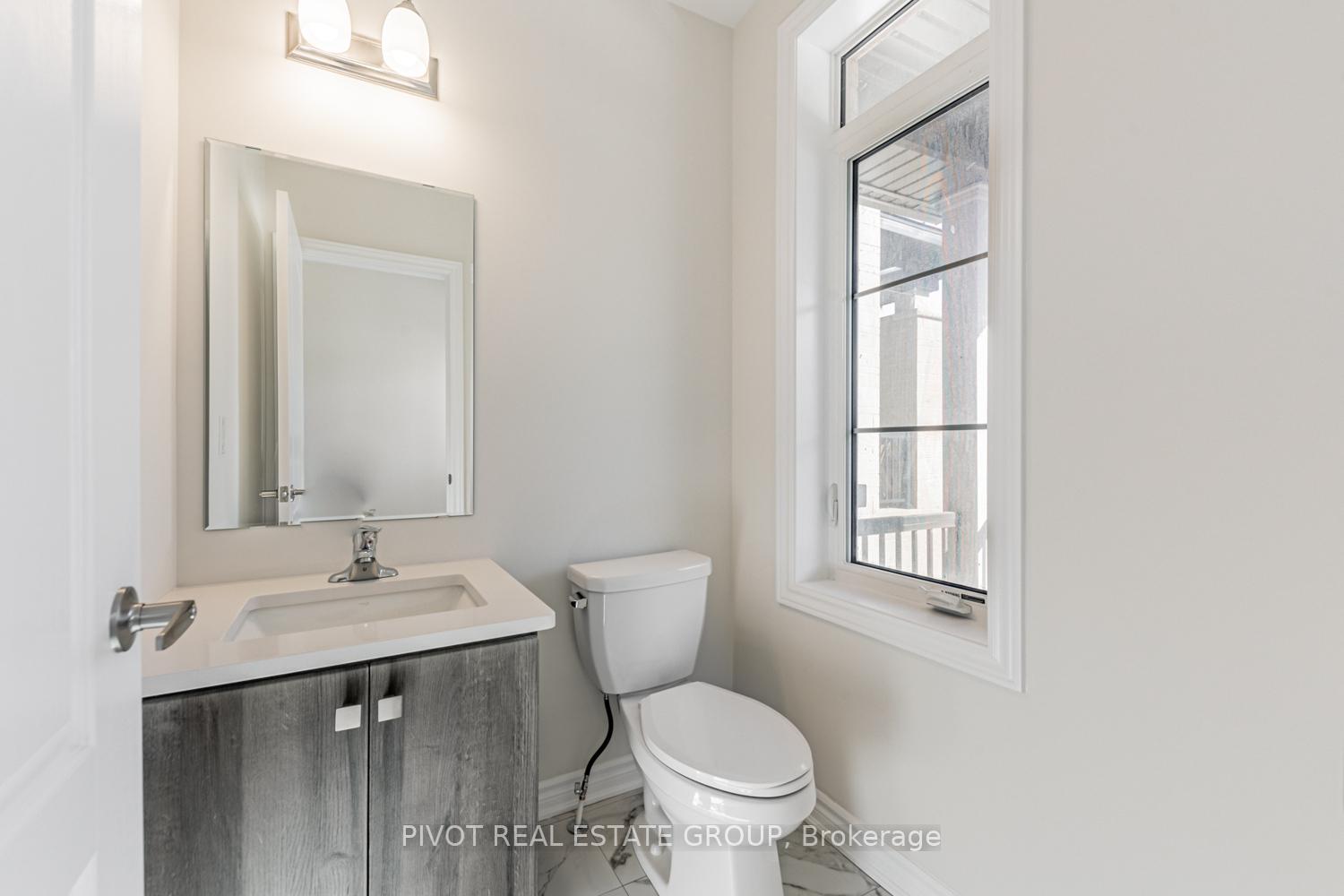 Photo 16 of 16 Waterfront Crescent, Whitby, Port Whitby — HOMEH