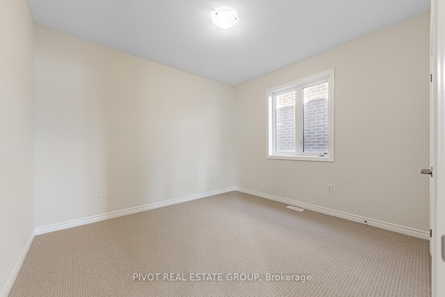 Photo 21 of 16 Waterfront Crescent, Whitby, Port Whitby — HOMEH