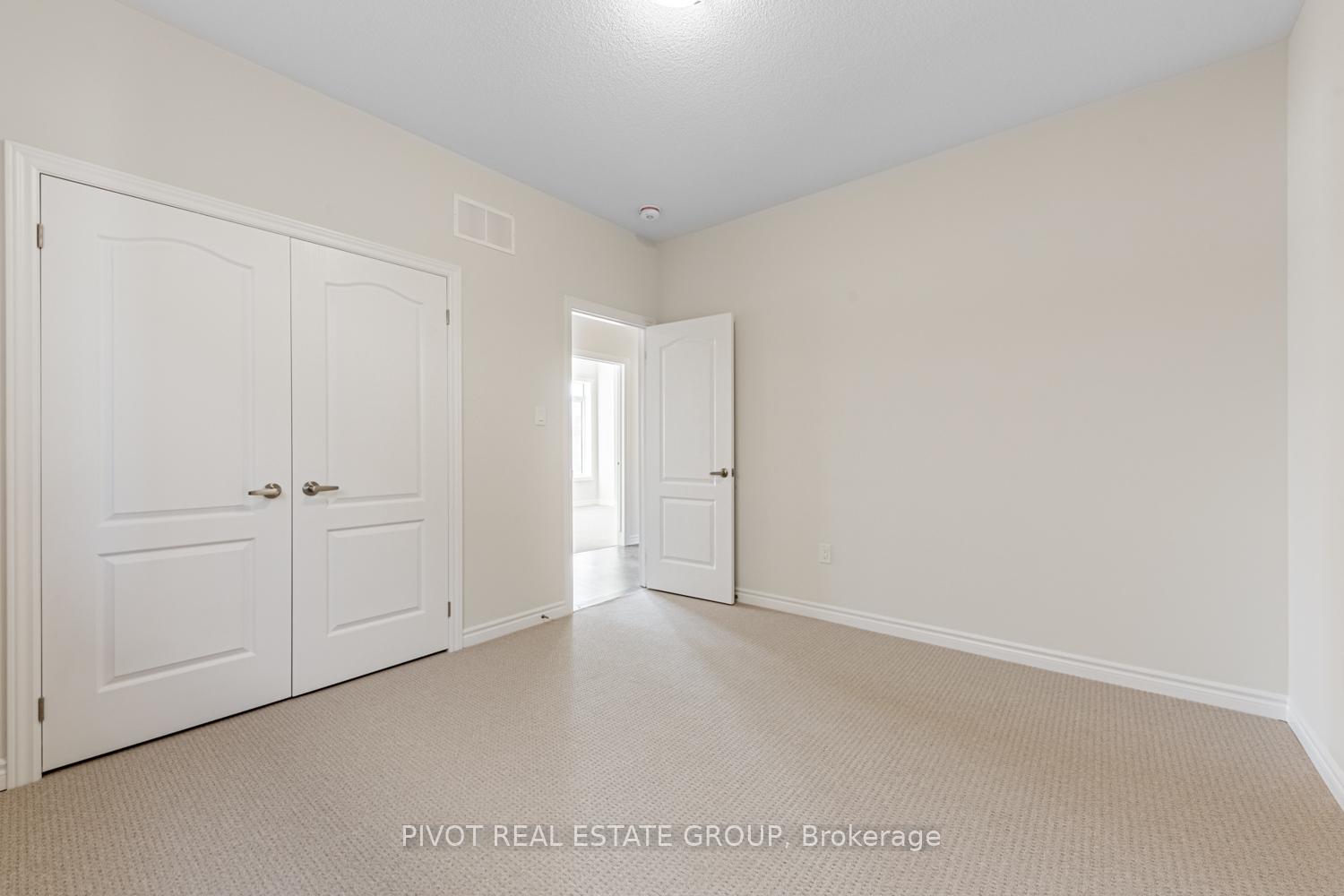 Photo 22 of 16 Waterfront Crescent, Whitby, Port Whitby — HOMEH