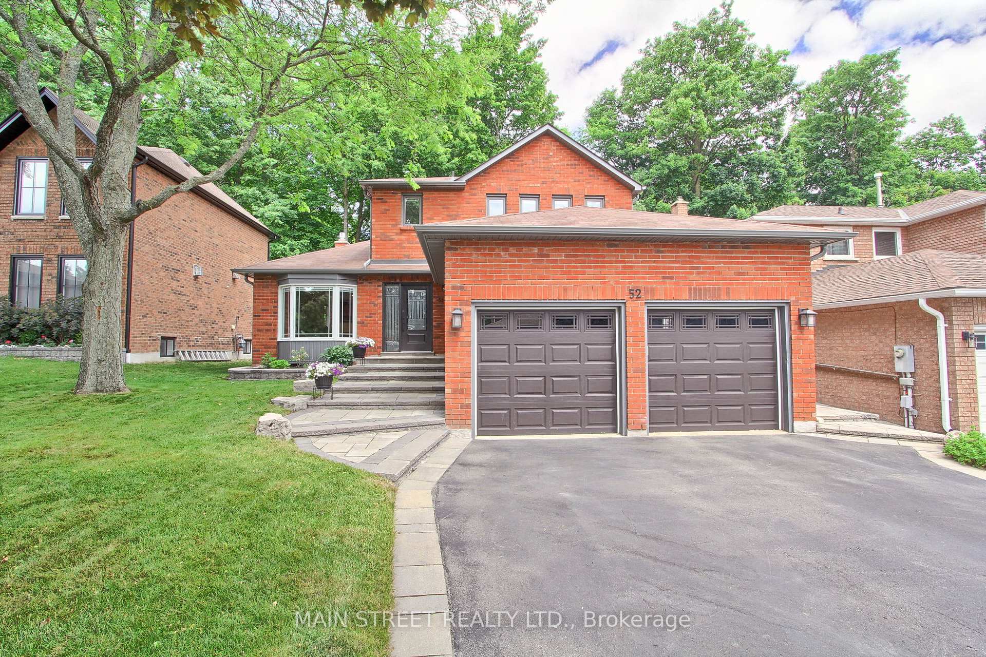 Photo 3 of 52 Tribbling Crescent, Aurora, Hills of St Andrew — HOMEH
