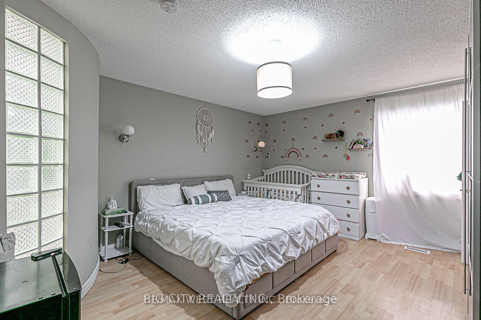Photo 15 of Unit Main, 7698 Kipling Avenue, Vaughan, Vaughan Grove — HOMEH