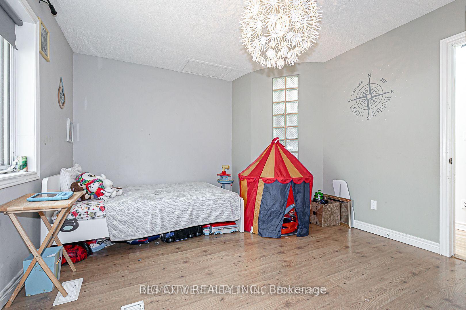 Photo 19 of Unit Main, 7698 Kipling Avenue, Vaughan, Vaughan Grove — HOMEH