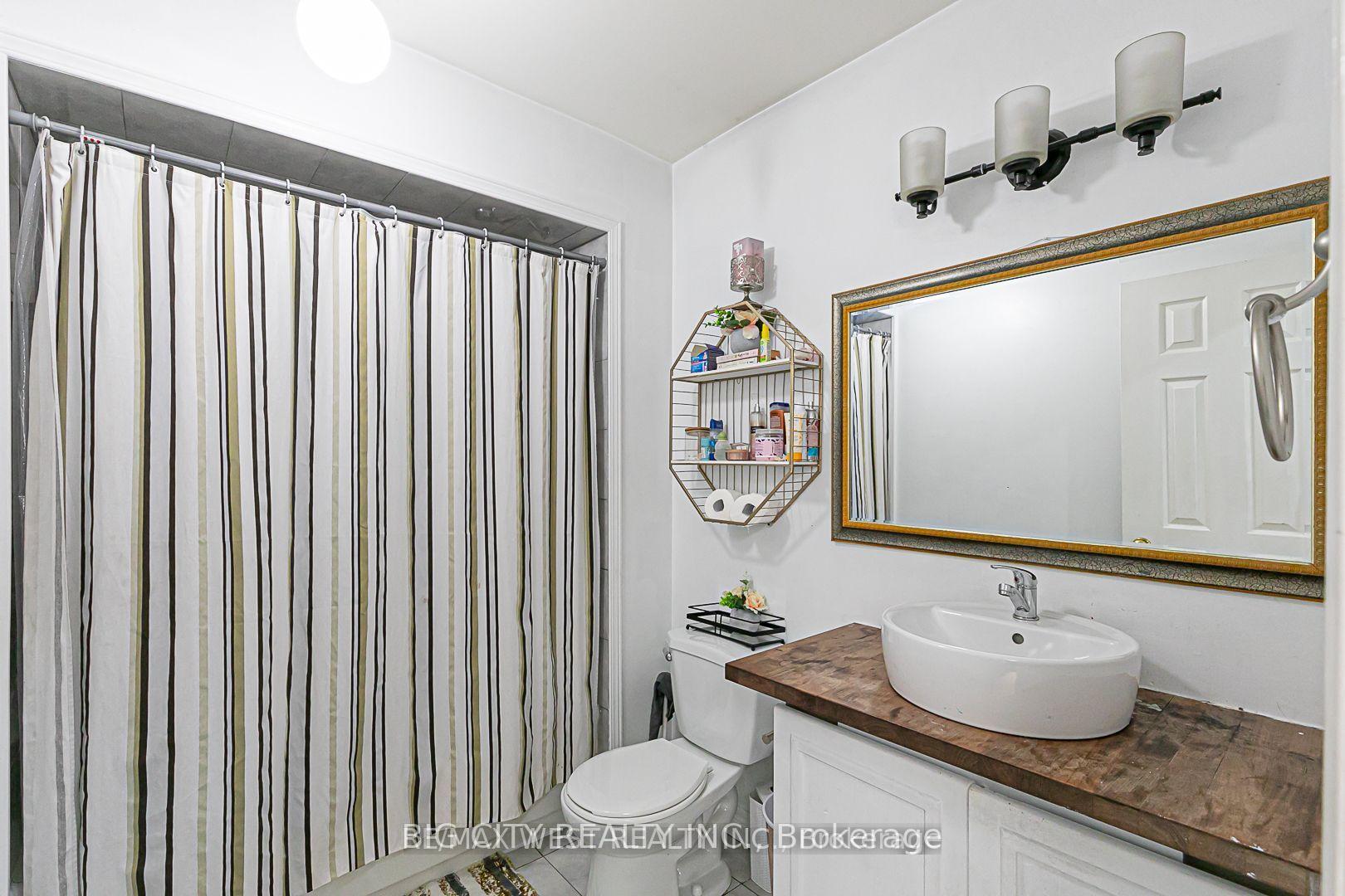 Photo 20 of Unit Main, 7698 Kipling Avenue, Vaughan, Vaughan Grove — HOMEH