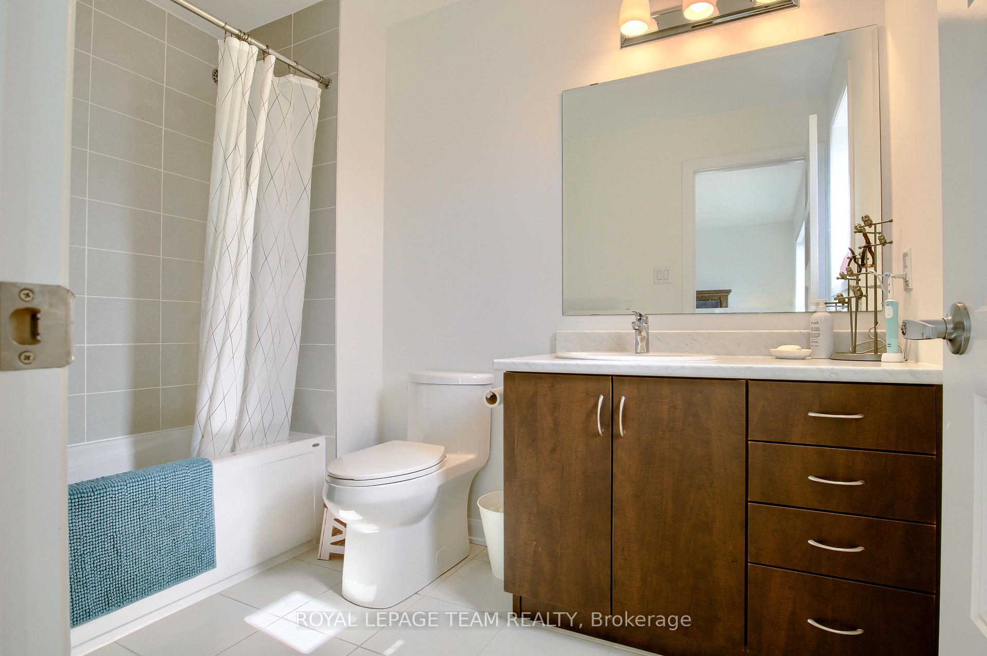 Photo 12 of 108 Maynooth Court, Ottawa, Barrhaven - Half Moon Bay — HOMEH