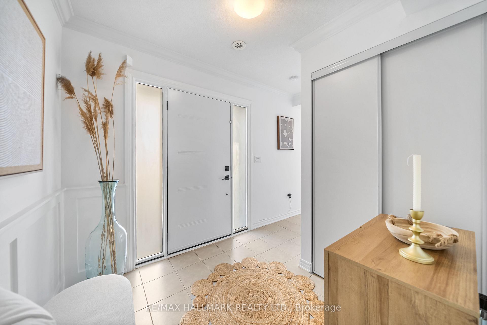 Photo 3 of Unit 120, 1250 St Martins Drive, Pickering, Bay Ridges — HOMEH