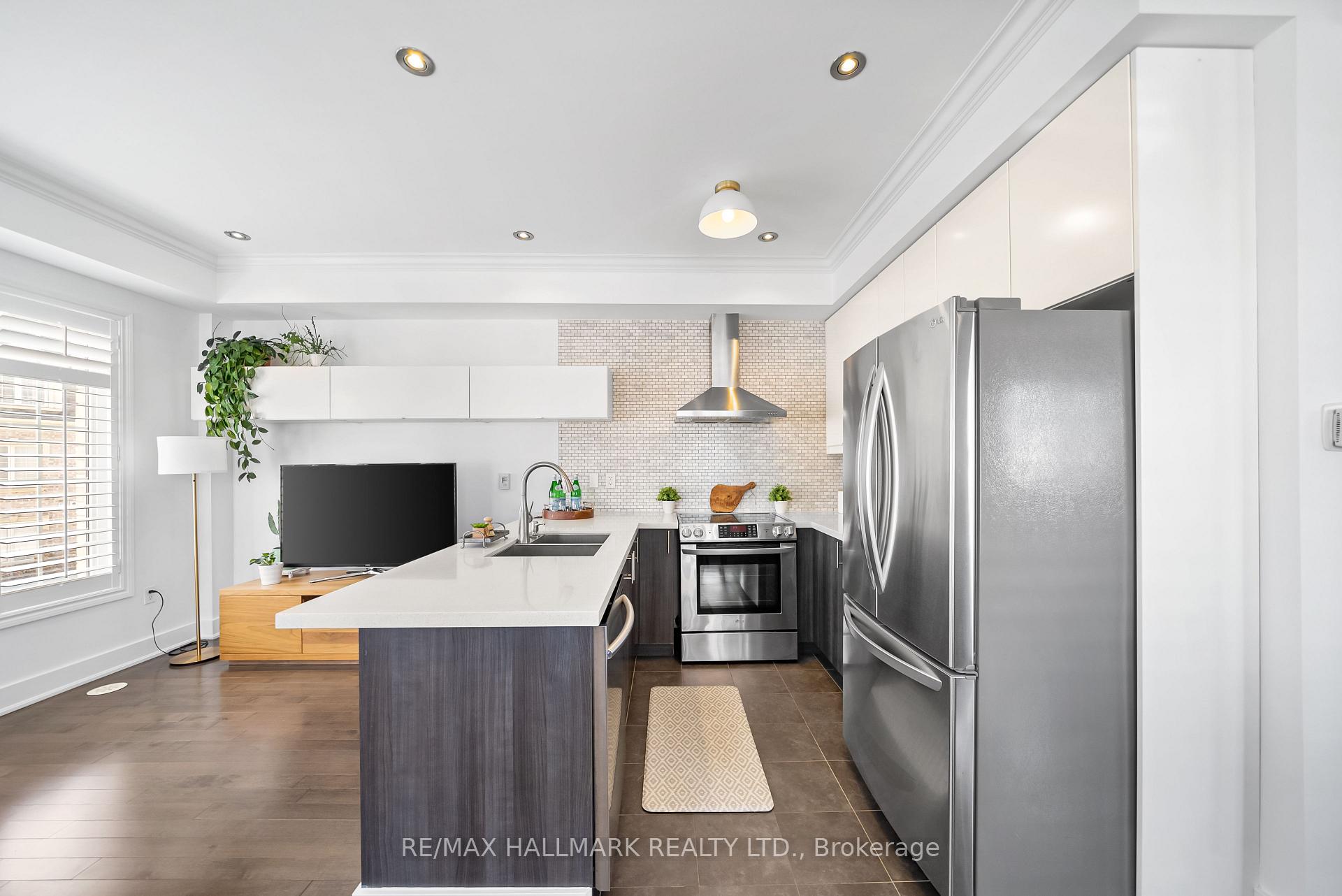 Photo 18 of Unit 120, 1250 St Martins Drive, Pickering, Bay Ridges — HOMEH