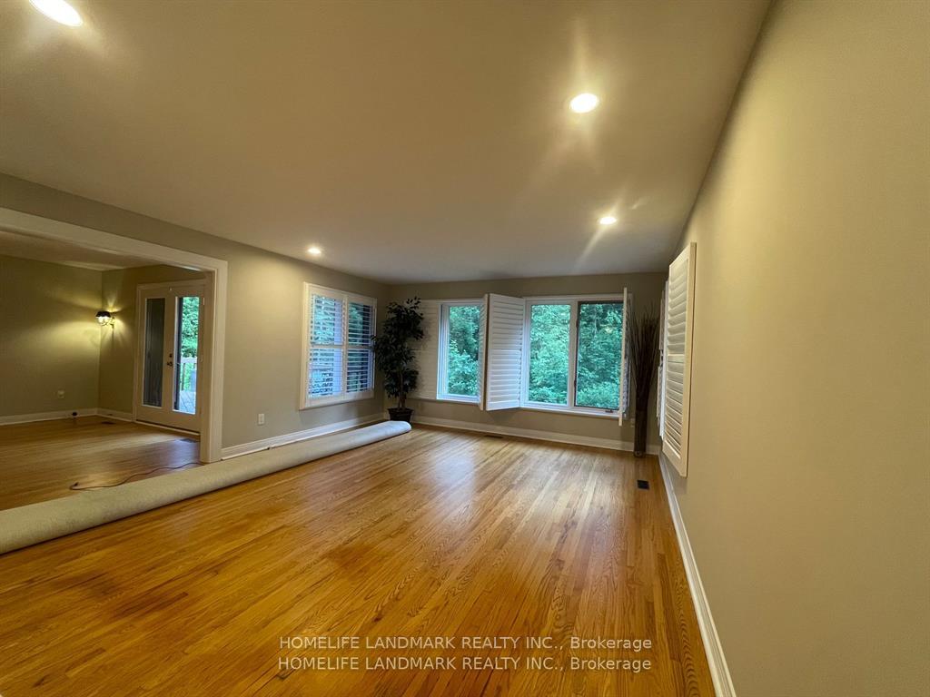 Photo 7 of 34 Steeplechase Avenue, Aurora, Aurora Estates — HOMEH