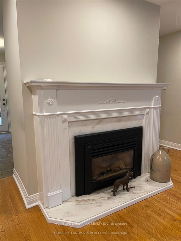 Photo 9 of 34 Steeplechase Avenue, Aurora, Aurora Estates — HOMEH