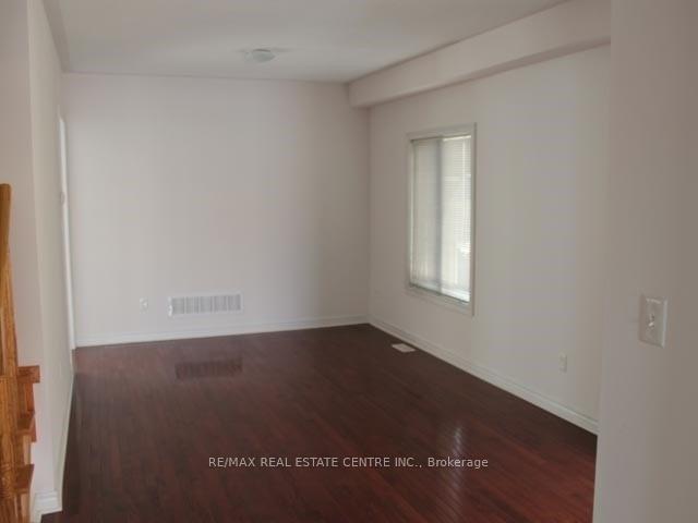 Photo 4 of 344 Vellore Park Avenue, Vaughan, Vellore Village — HOMEH