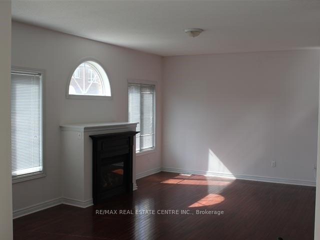 Photo 7 of 344 Vellore Park Avenue, Vaughan, Vellore Village — HOMEH