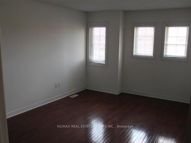 Photo 10 of 344 Vellore Park Avenue, Vaughan, Vellore Village — HOMEH