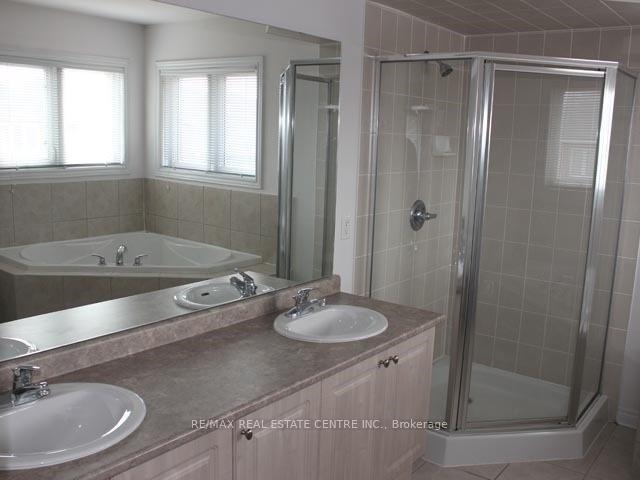 Photo 12 of 344 Vellore Park Avenue, Vaughan, Vellore Village — HOMEH
