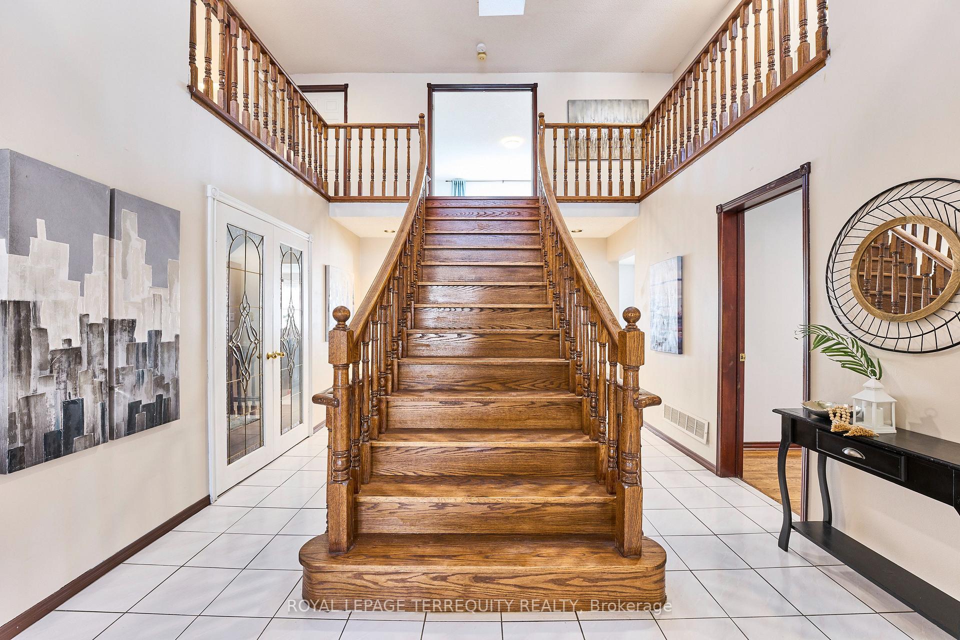 Photo 17 of 1093 Rouge Valley Drive, Pickering, Rougemount — HOMEH