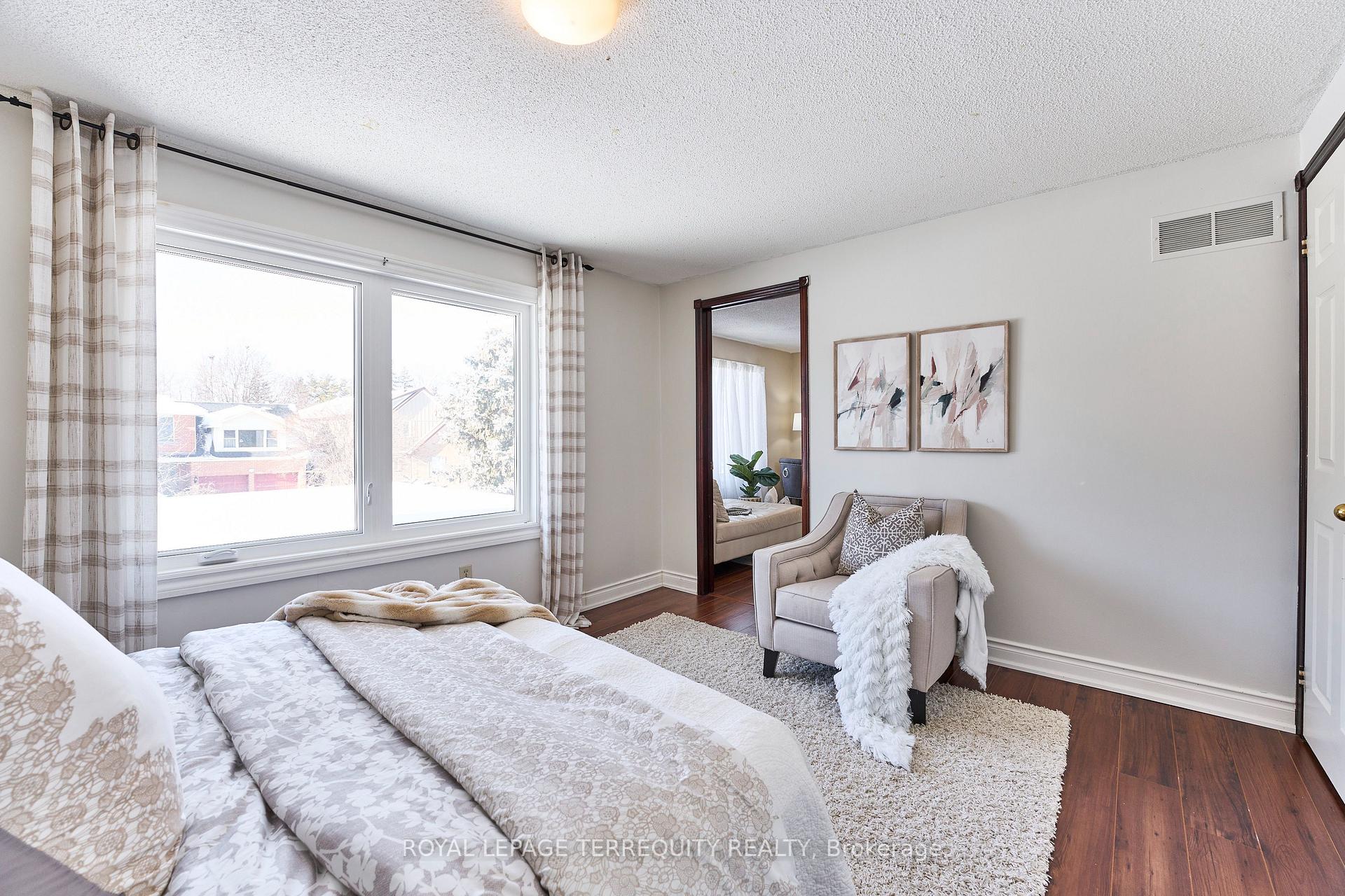 Photo 28 of 1093 Rouge Valley Drive, Pickering, Rougemount — HOMEH