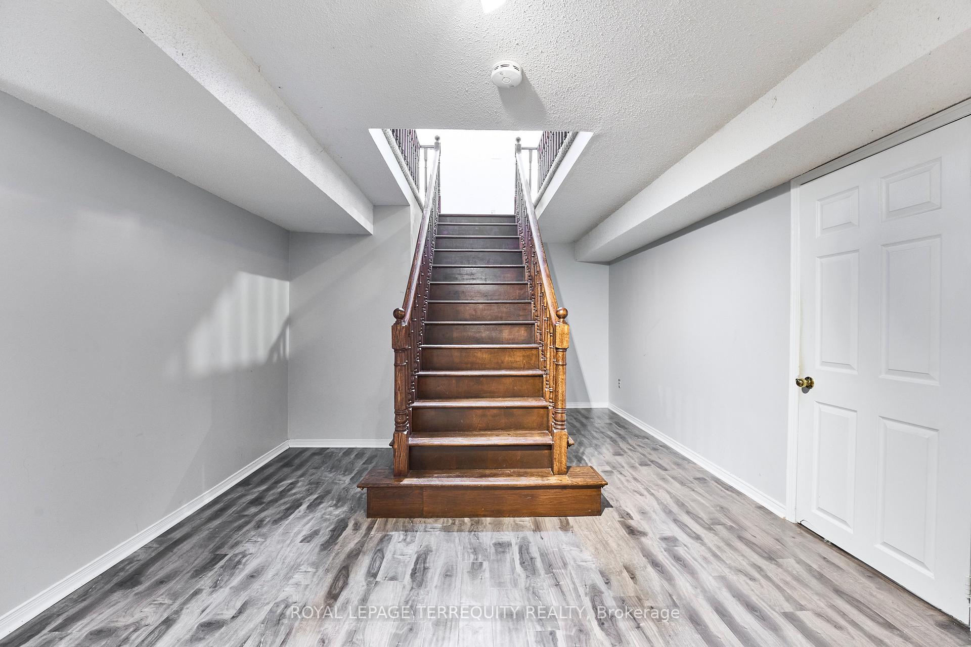 Photo 36 of 1093 Rouge Valley Drive, Pickering, Rougemount — HOMEH