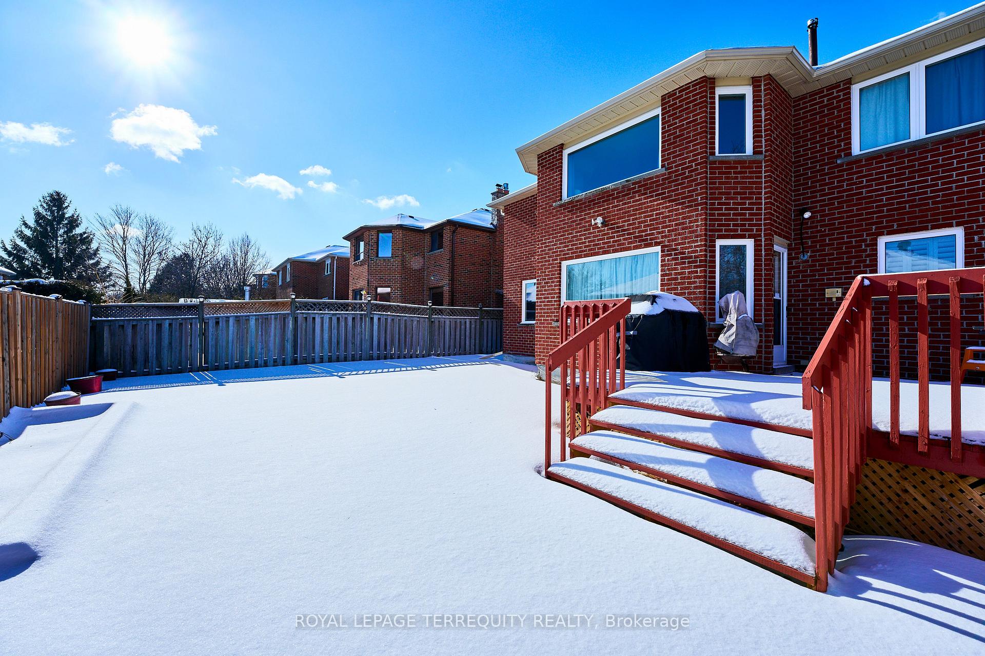 Photo 38 of 1093 Rouge Valley Drive, Pickering, Rougemount — HOMEH