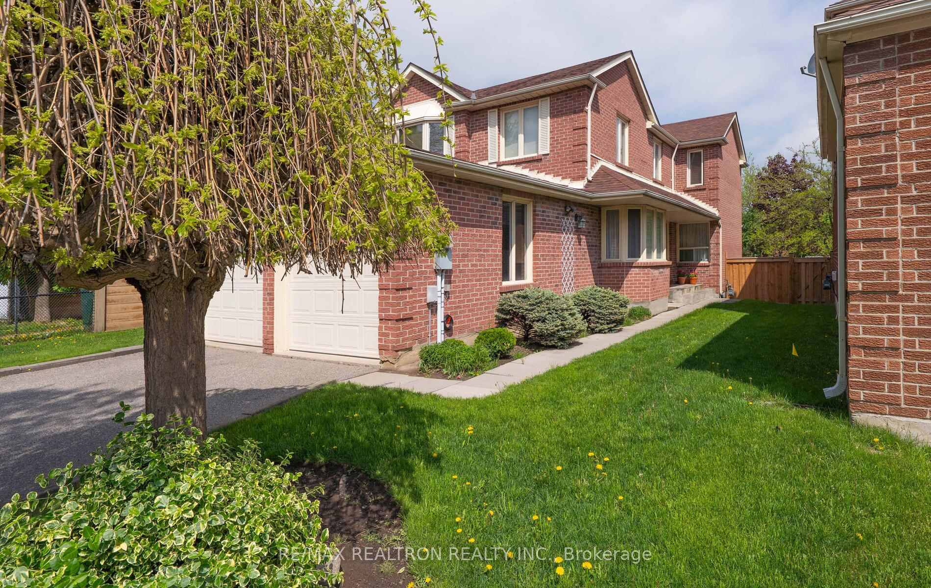Photo 1 of 178 Winding Lane, Vaughan, Crestwood-Springfarm-Yorkhill — HOMEH