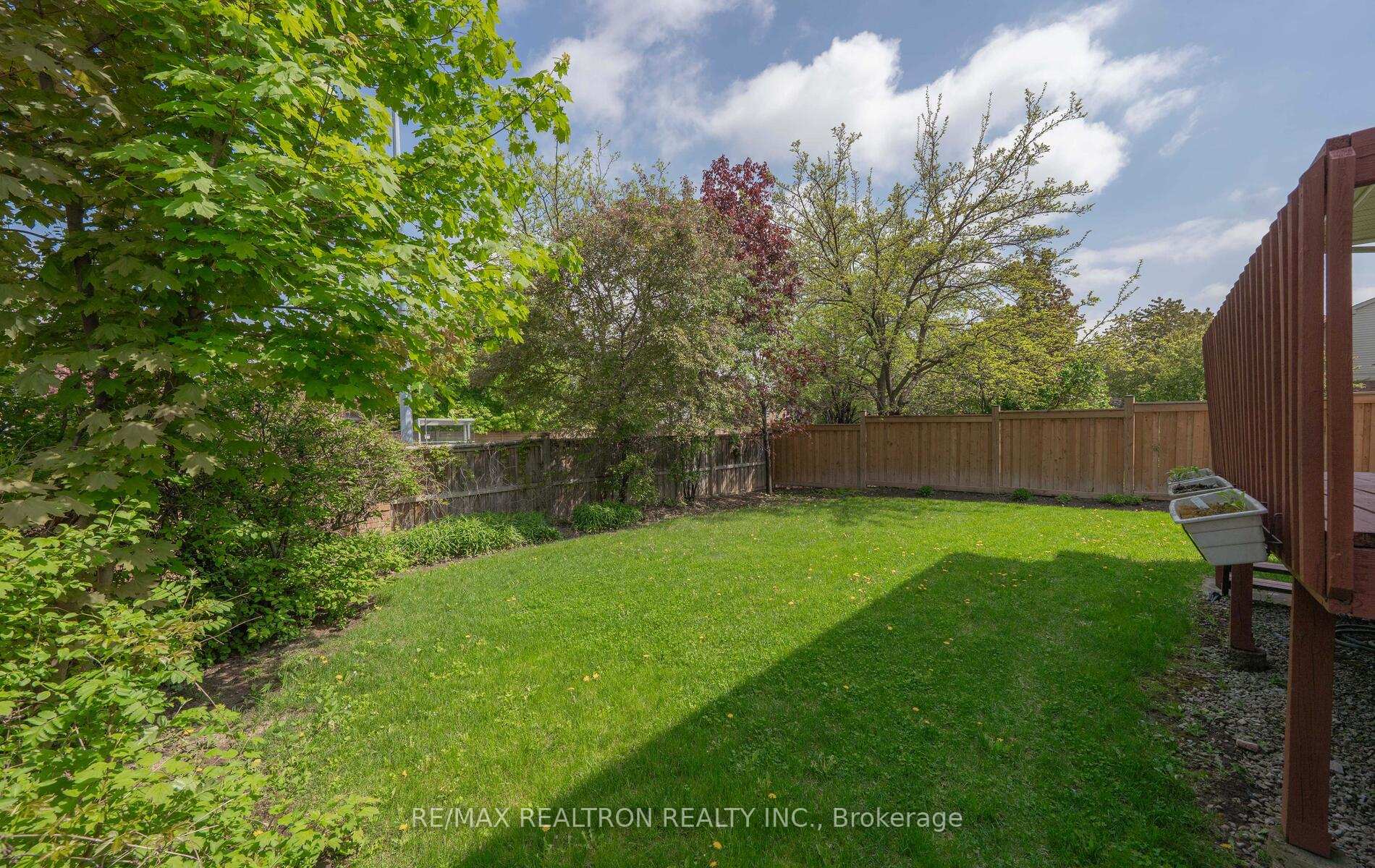 Photo 44 of 178 Winding Lane, Vaughan, Crestwood-Springfarm-Yorkhill — HOMEH