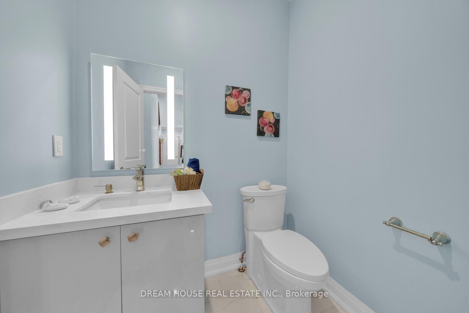 Photo 19 of 21 Lockton Street, Whitby, Rural Whitby — HOMEH