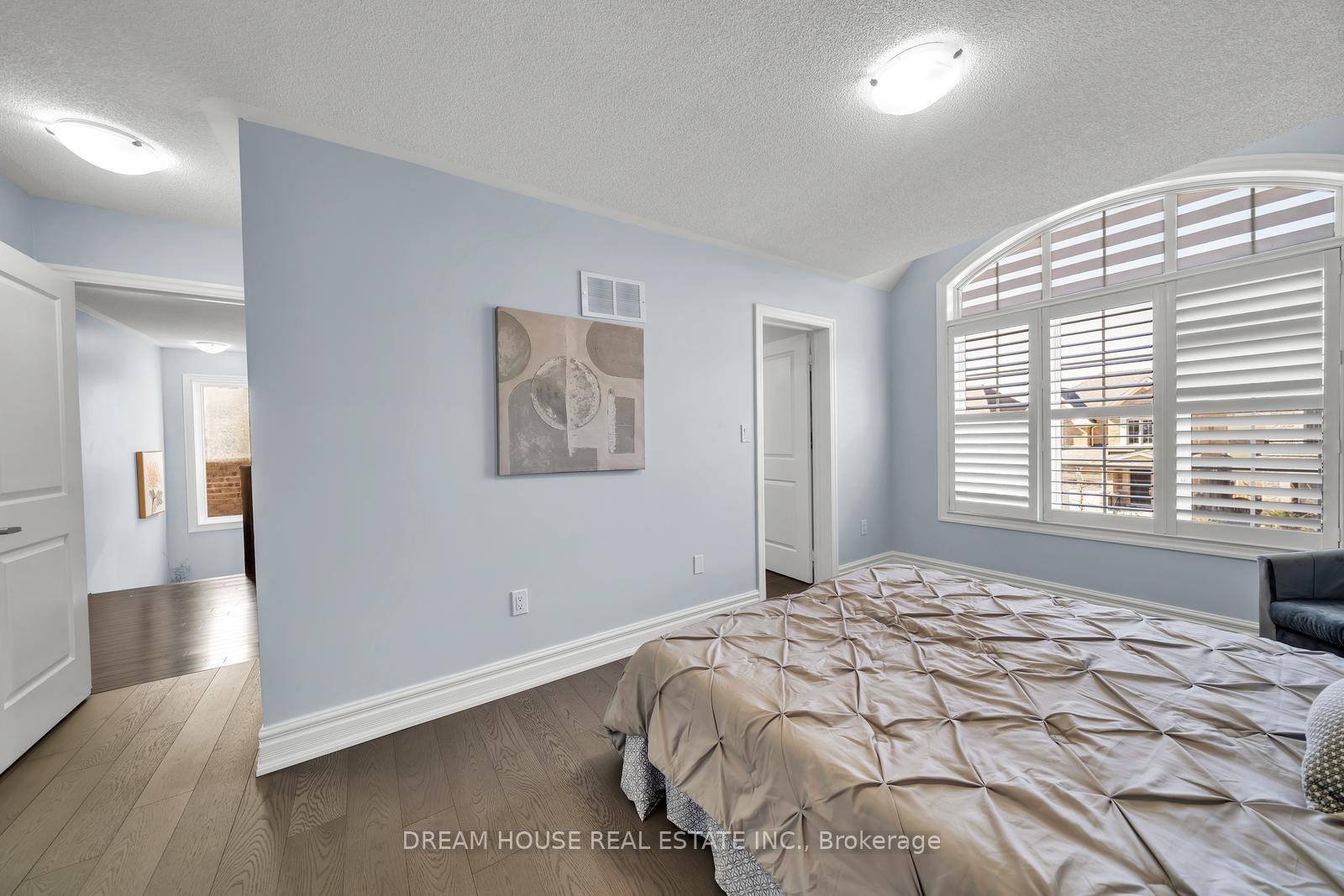 Photo 31 of 21 Lockton Street, Whitby, Rural Whitby — HOMEH