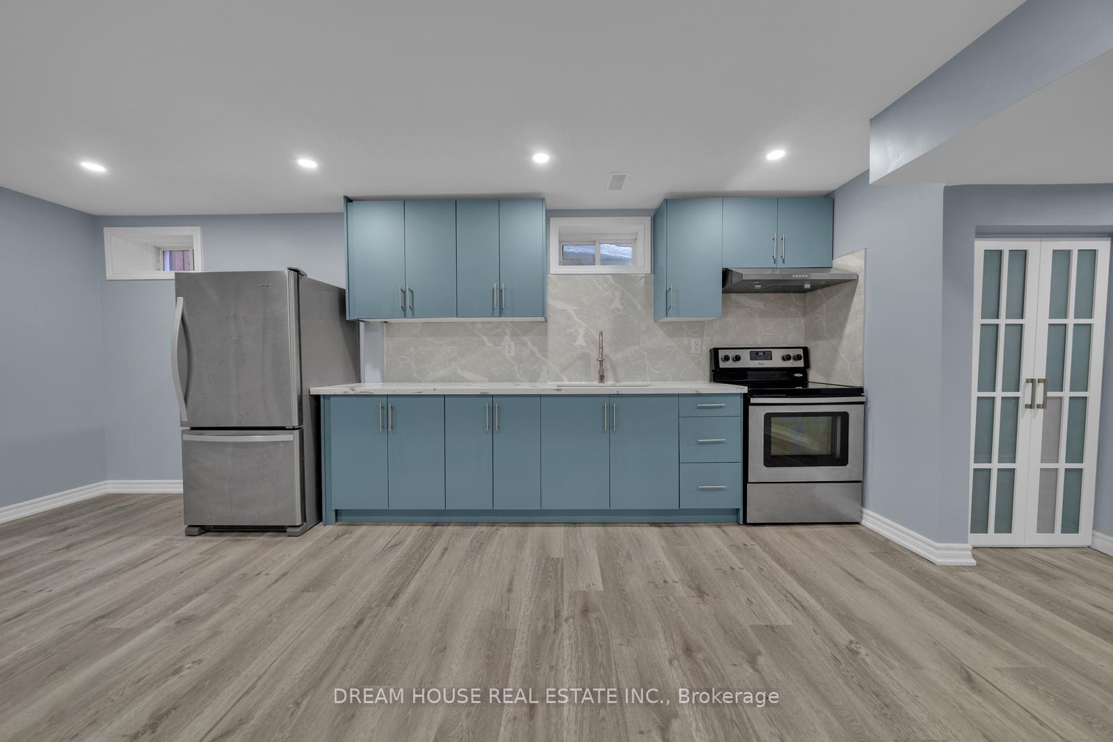 Photo 41 of 21 Lockton Street, Whitby, Rural Whitby — HOMEH