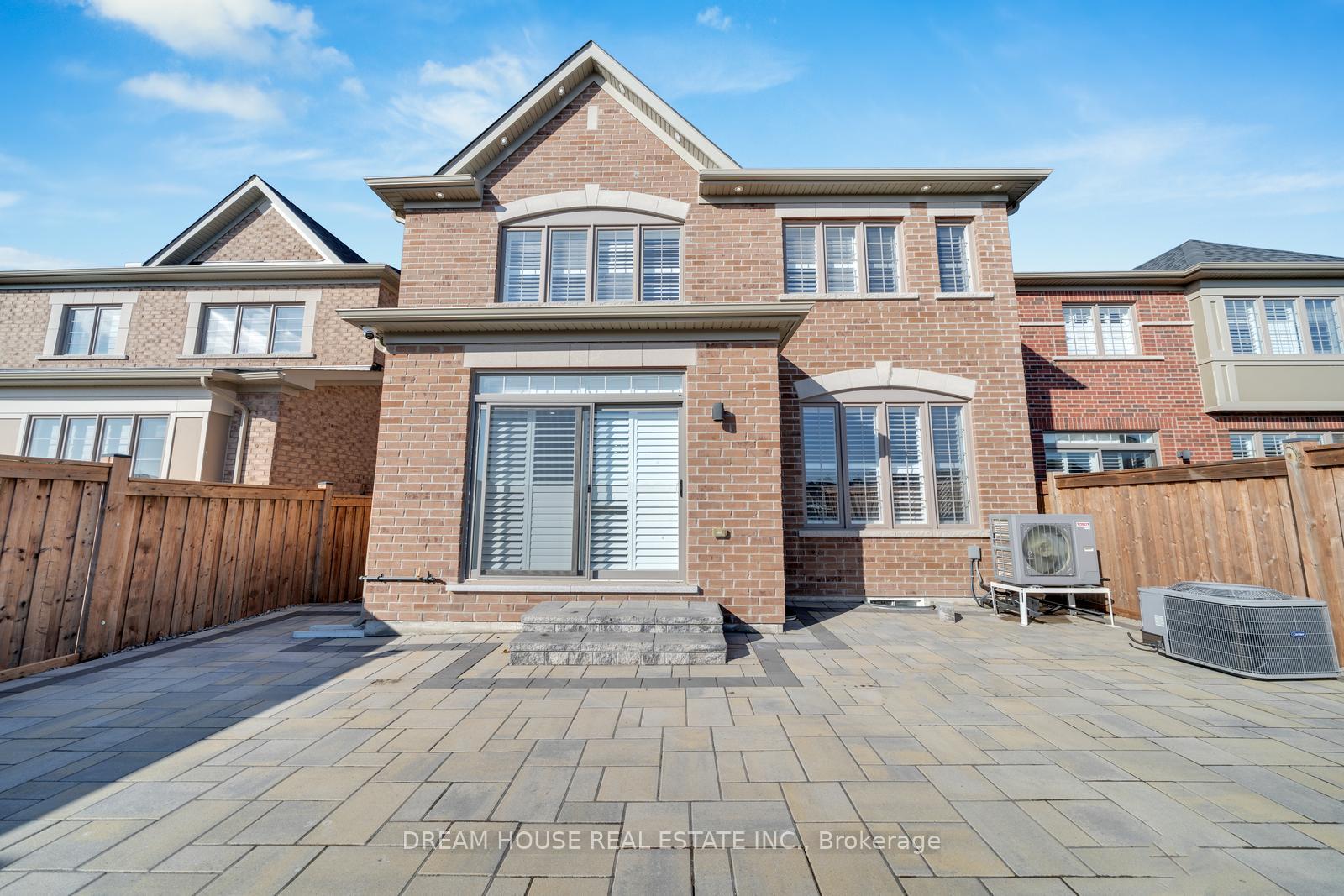 Photo 49 of 21 Lockton Street, Whitby, Rural Whitby — HOMEH