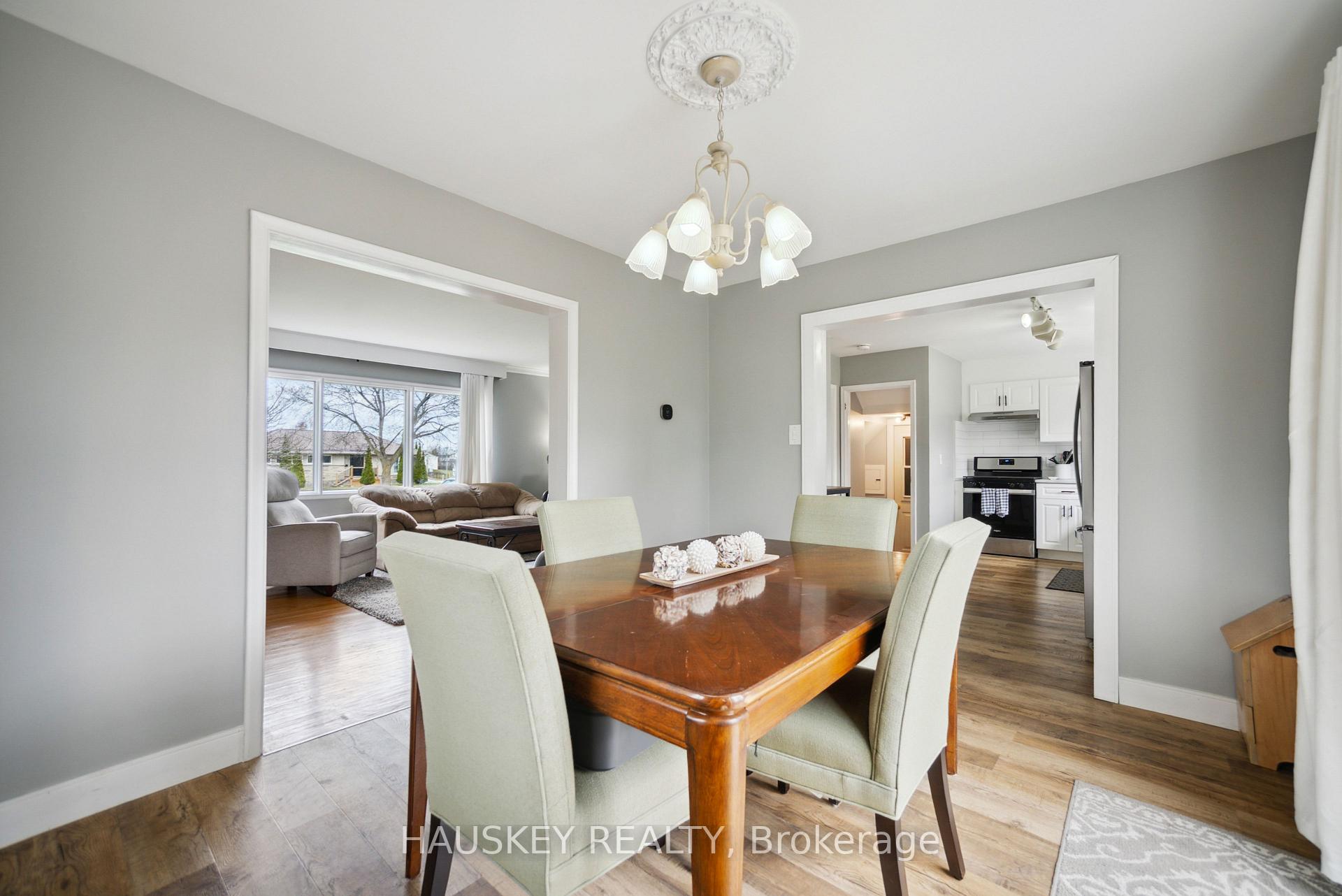 Photo 5 of 26 Third Avenue, Quinte West, Trenton Ward — HOMEH