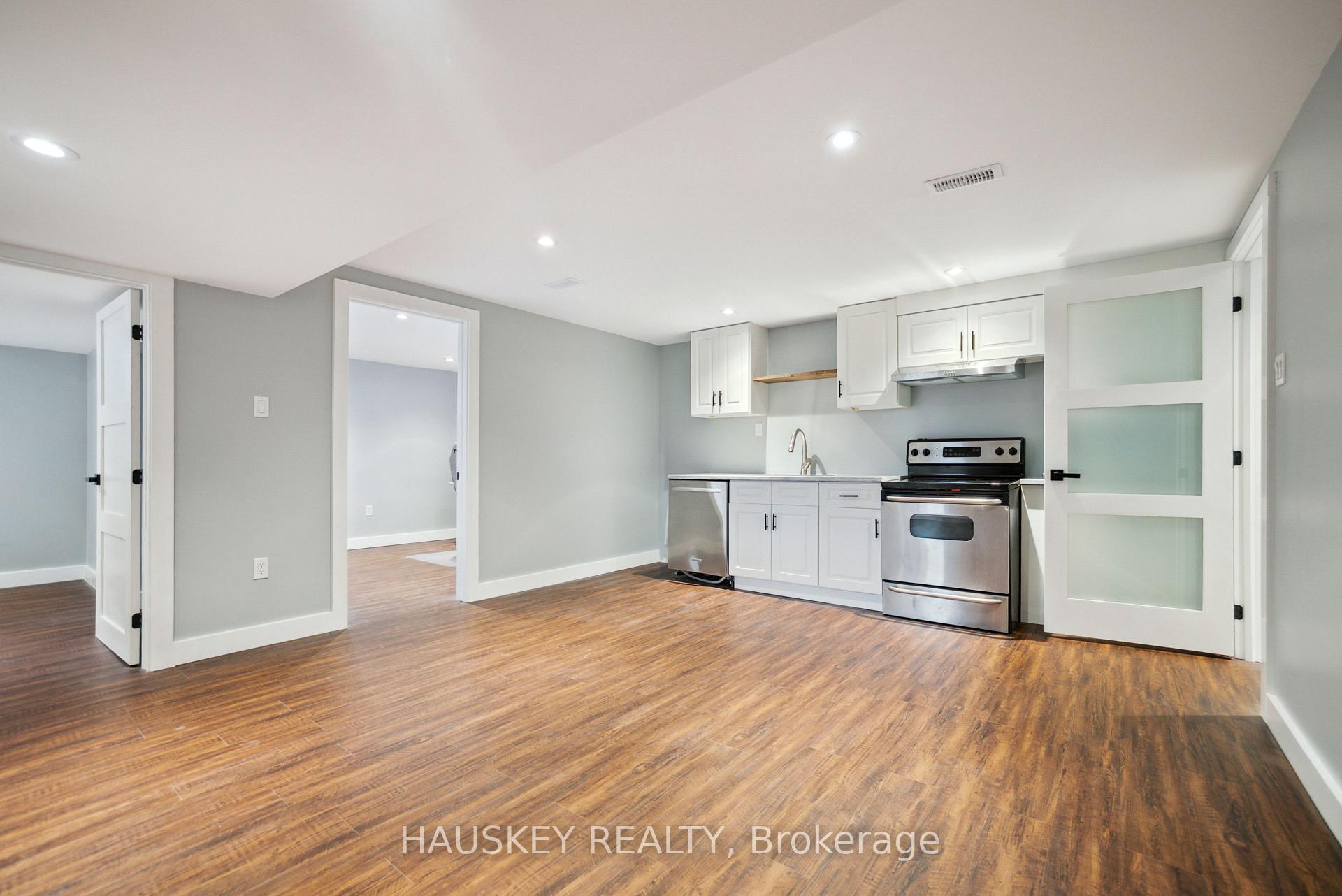 Photo 16 of 26 Third Avenue, Quinte West, Trenton Ward — HOMEH