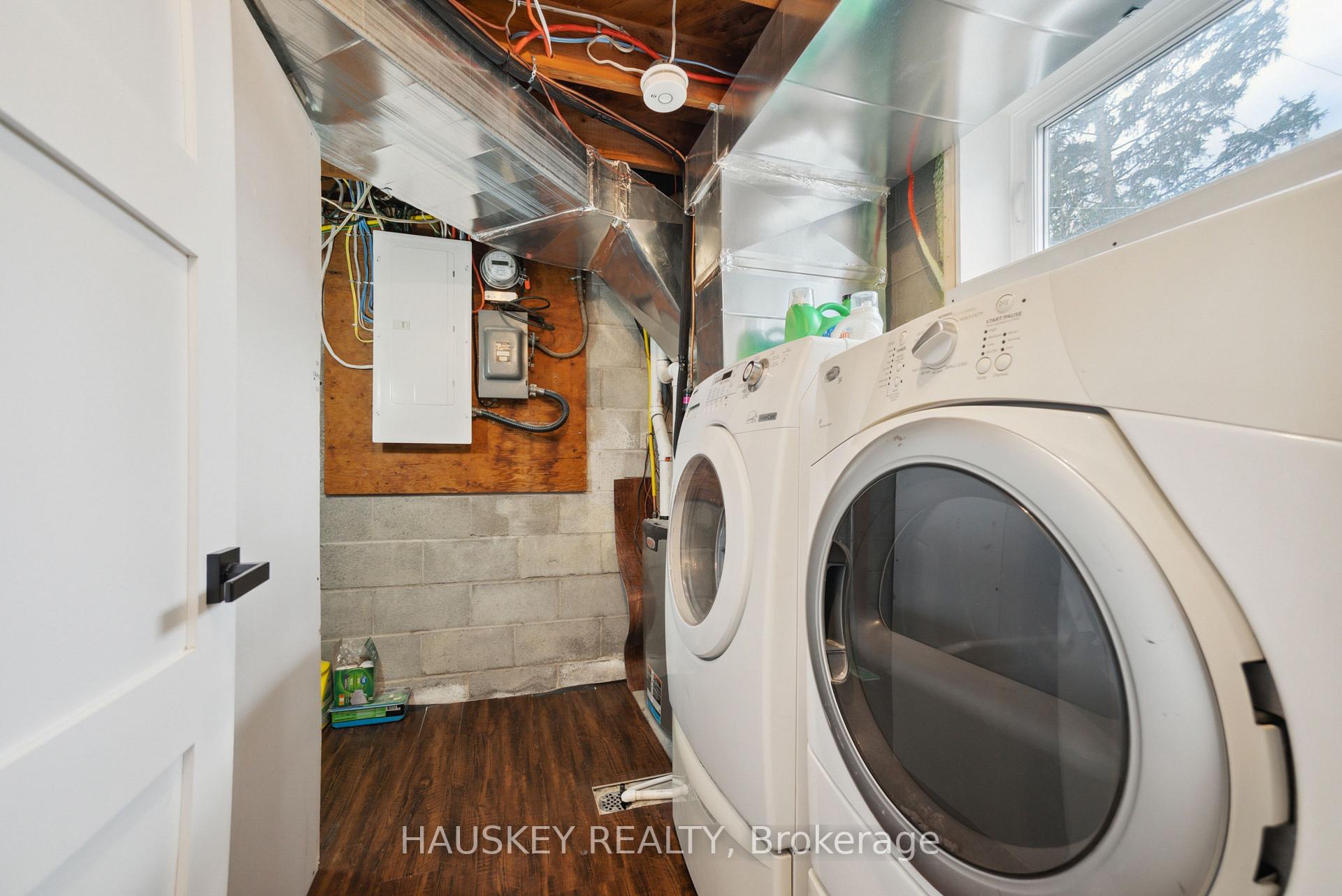 Photo 20 of 26 Third Avenue, Quinte West, Trenton Ward — HOMEH
