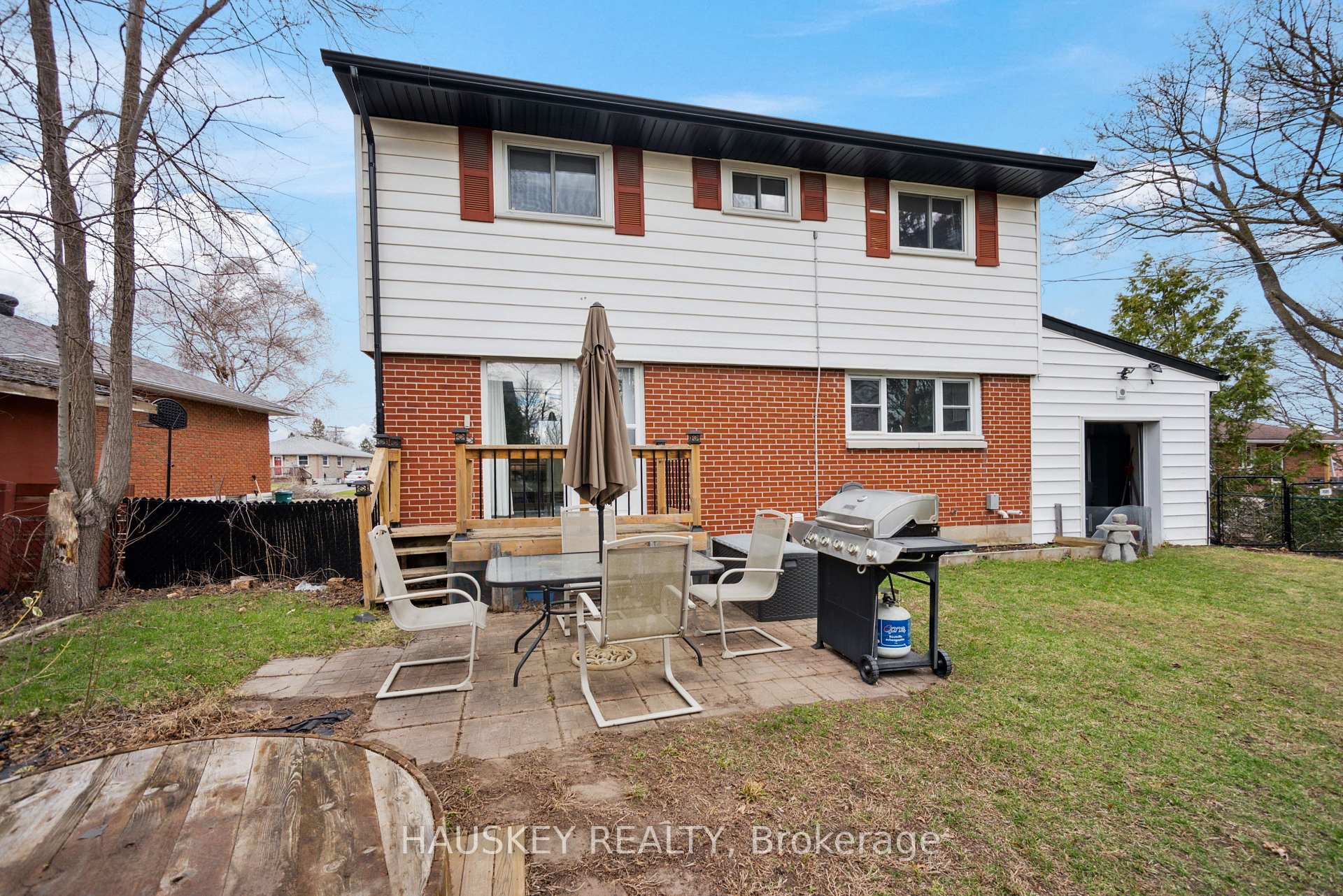 Photo 23 of 26 Third Avenue, Quinte West, Trenton Ward — HOMEH