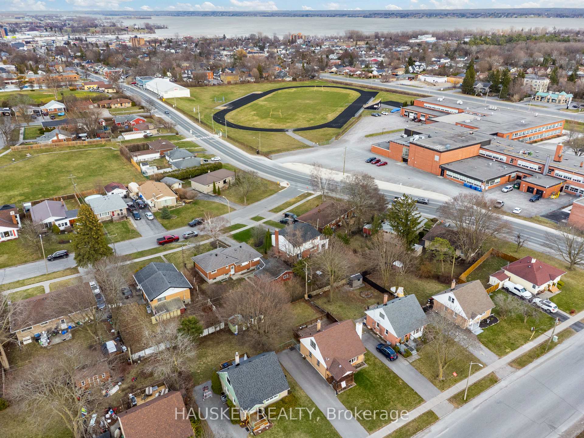 Photo 27 of 26 Third Avenue, Quinte West, Trenton Ward — HOMEH