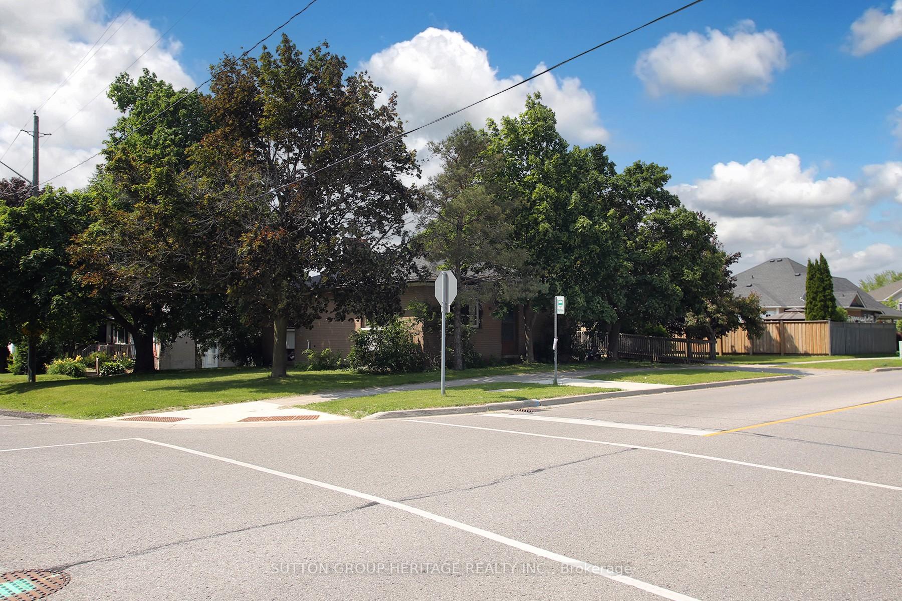 Photo 4 of 56 Ferguson Avenue, Whitby, Brooklin — HOMEH