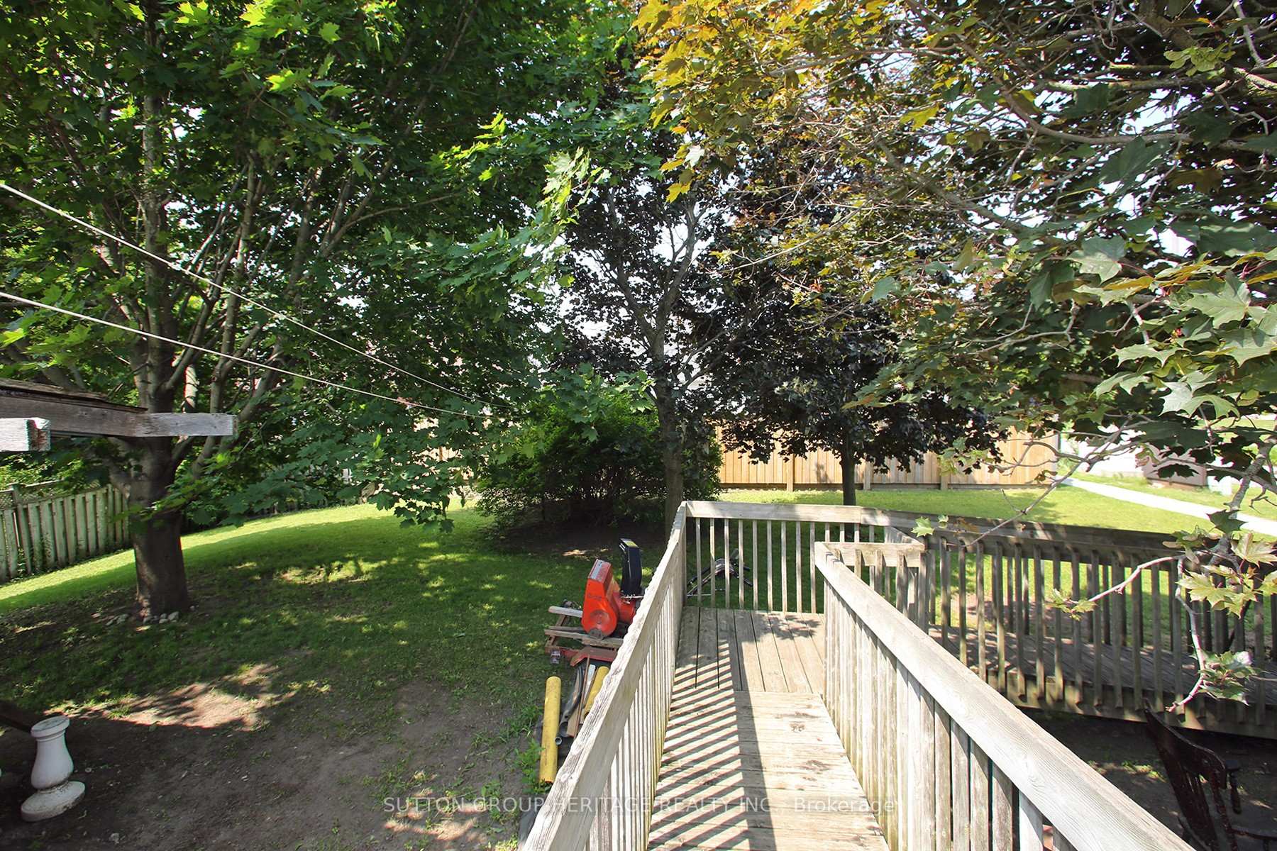 Photo 34 of 56 Ferguson Avenue, Whitby, Brooklin — HOMEH